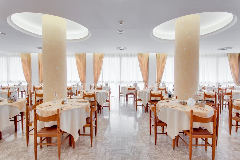 Hotel Garden 벨레지아아지마리나 외부 사진