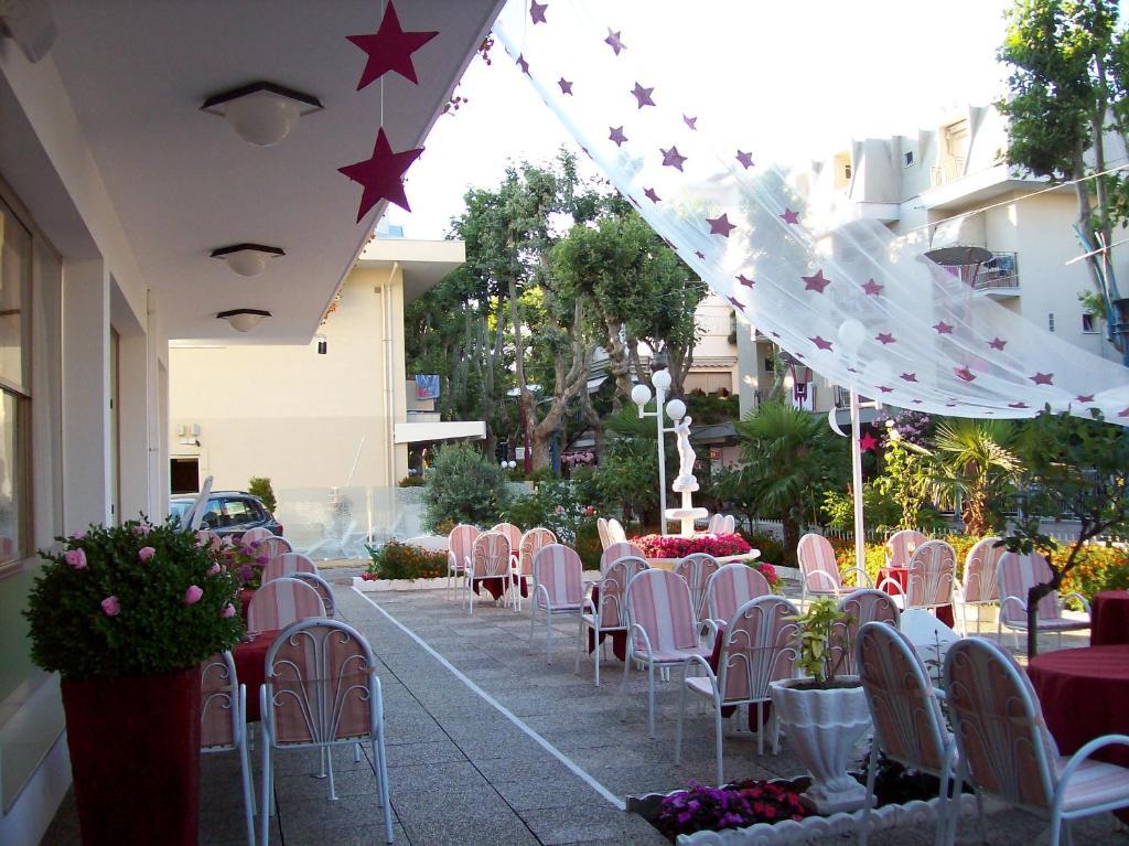 Hotel Garden 벨레지아아지마리나 외부 사진
