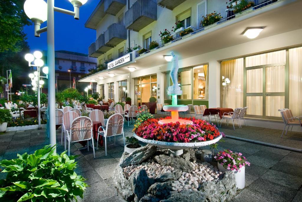 Hotel Garden 벨레지아아지마리나 외부 사진